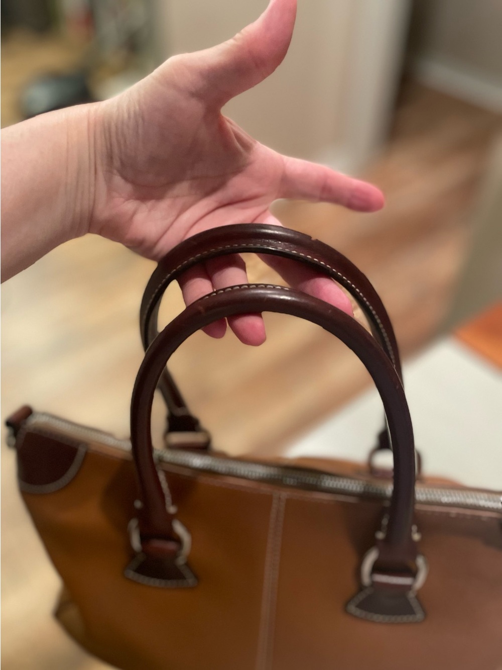 Dooney & Bourke Two-Tone Cognac Brown cobbled leather trimmed in mahogany. - Picture 6 of 9
